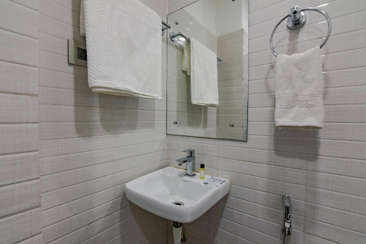 Fabhotel Middleton Desire - Nr Niladri Vihar Square Bhubaneswar Eksteriør bilde