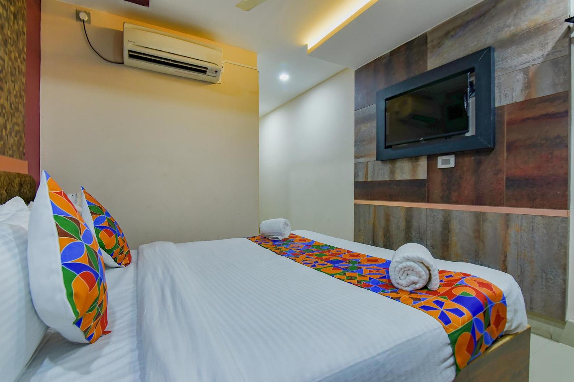 Fabhotel Middleton Desire - Nr Niladri Vihar Square Bhubaneswar Eksteriør bilde